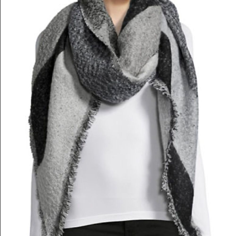 Calvin Klein Boucle Angled Stripe Scarf-black-one Size
